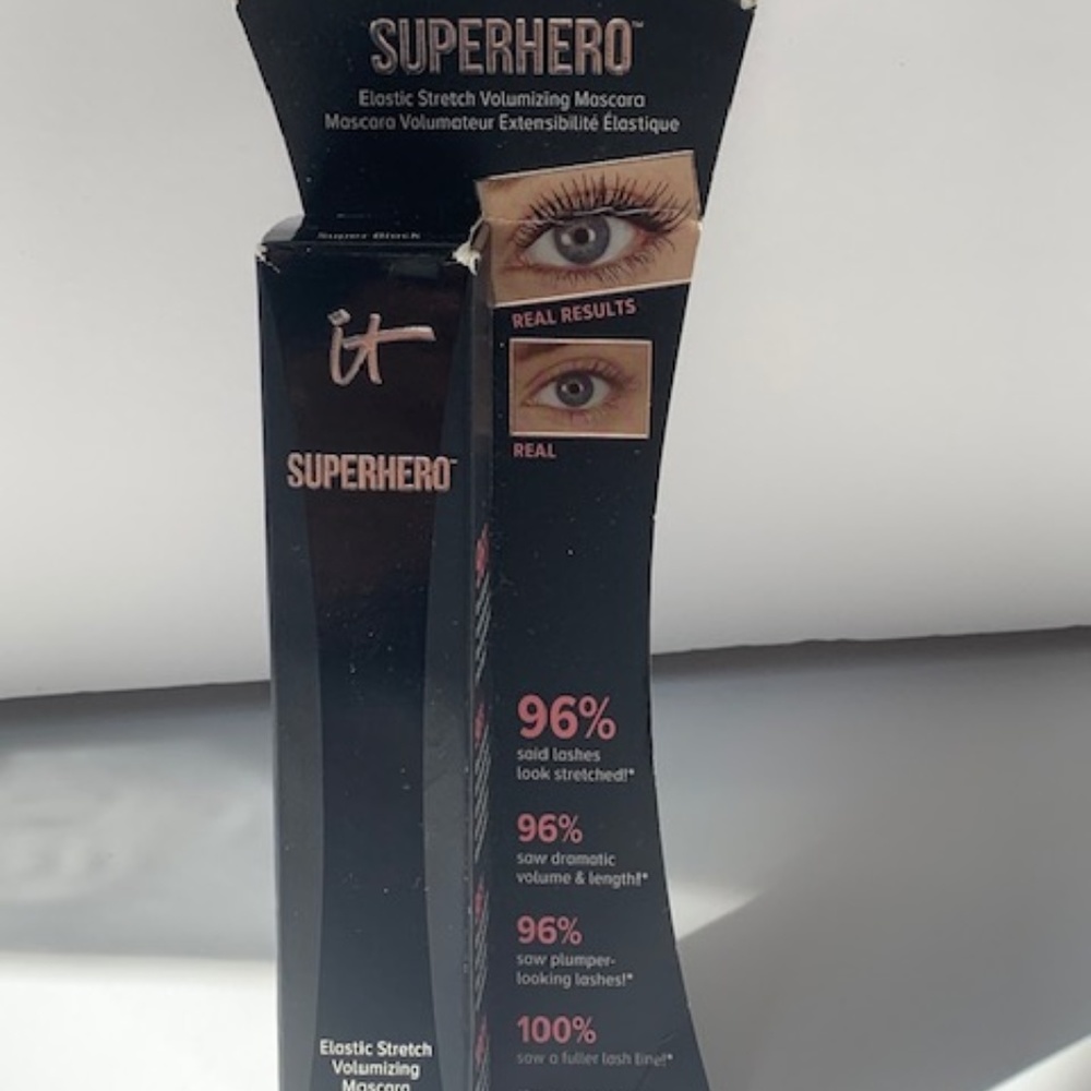 It Cosmetics Superhero Mascara